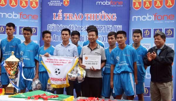 THPT Trần Quốc Tuấn lần thứ 2 đăng quang giải bóng đá học sinh Hà Nội ảnh 9