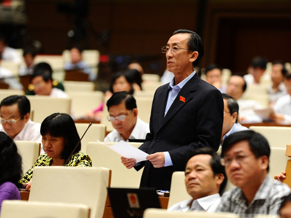 Phải có kế hoạch thôi vay vốn nước ngoài ảnh 1