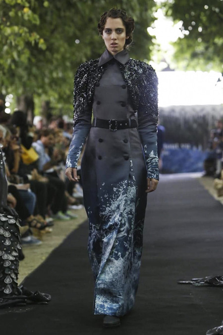 Trình diễn thương hiệu thời trang nổi tiếng của Pháp tại Việt Nam ảnh 1