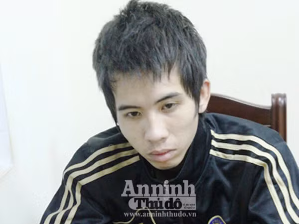 Giấu 1.000 viên ma túy vào cặp loa mini, hòng qua mặt Công an ảnh 1