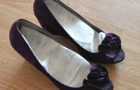 Cách đánh bay mùi hôi chân khi đi giày vào mùa hè ảnh 3 Cách đánh bay mùi hôi chân khi đi giày vào mùa hè ảnh 3