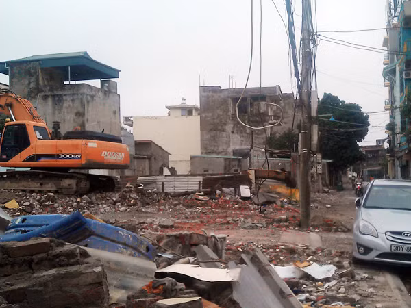 Tuyến nối từ đường Nguyễn Văn Cừ đến đê Tả ngạn sông Hồng: Không có chuyện bị bẻ cong ảnh 1