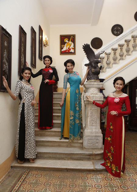 Theo chân thí sinh hoa hậu Việt Nam thăm nhà Công tử Bạc Liêu ảnh 4