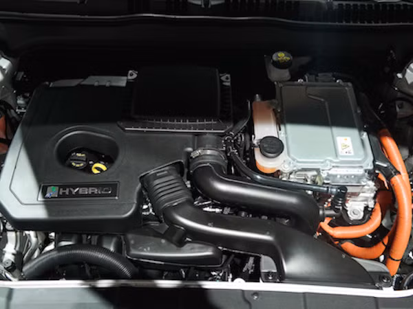 Cận cảnh Ford Mondeo 2015 lần đầu ra mắt tại Paris Motor Show ảnh 16