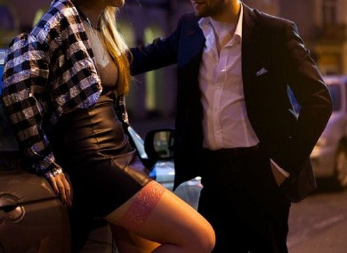 Mại dâm - Hợp pháp hóa hay đặt "ngoài vòng pháp luật"? ảnh 3