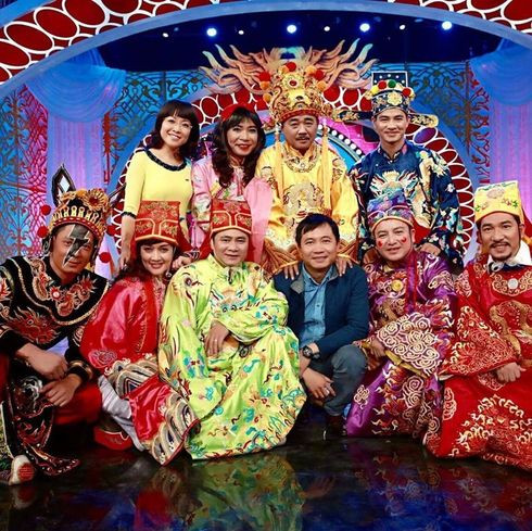 Đạo diễn Đỗ Thanh Hải cùng các "Táo" trong chương trình "Táo quân"