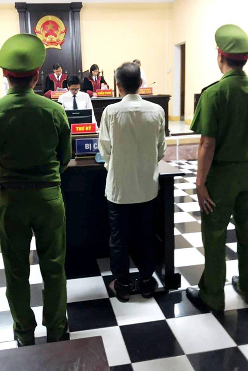 Thầy giáo có hành vi đồi bại với học sinh ở Phú Thọ có phải là trường hợp đầu tiên? ảnh 3