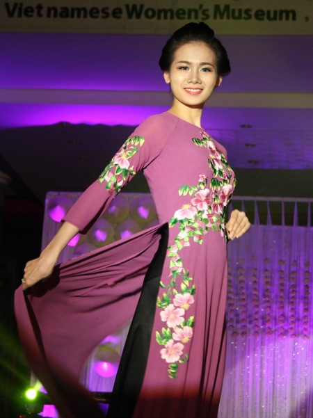 Đẹp hút hồn áo dài “xưa và nay” ảnh 11