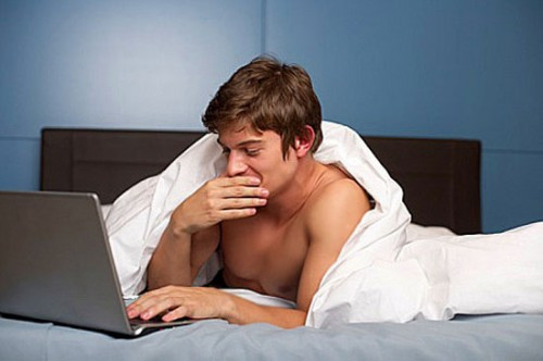 Vì sao nam giới thích xem phim “mát mẻ”? ảnh 1