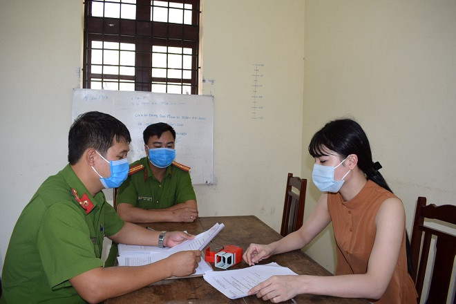 Cơ quan điều tra lấy lời khai của đối tượng