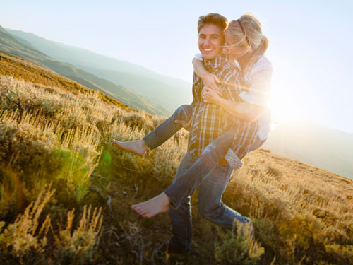 9 lý do tuyệt vời để hẹn hò với “phi công trẻ” ảnh 1 9 lý do tuyệt vời để hẹn hò với “phi công trẻ” ảnh 1