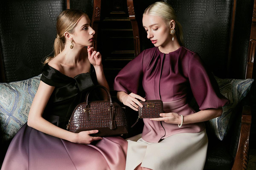 Câu chuyện về những nét đẹp vủa văn hóa Á Đông, những chi tiết gợi lên vẻ xa hoa của Hòn Ngọc Viễn Đông là “đầu bài” mà Giovanni “đặt hàng” nhà thiết kế Francesco Turchi