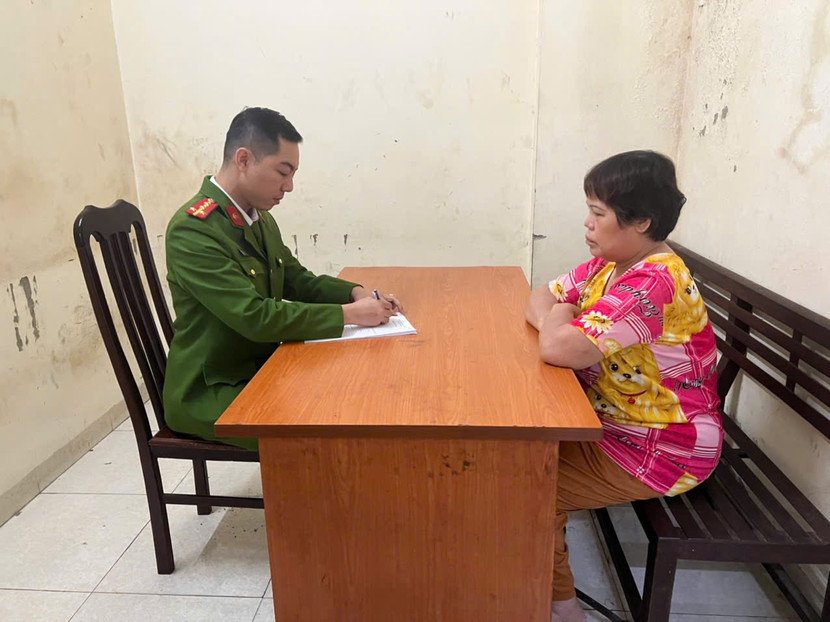 Bắt giữ đối tượng có lệnh truy nã Bắt giữ đối tượng có lệnh truy nã