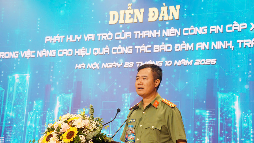 Đại tá Nguyễn Ngọc Quyền, Phó Bí thư Đảng ủy, Phó Giám đốc CATP Hà Nội phát biểu chỉ đạo tại diễn đàn