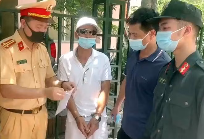 Đối tượng tàng trữ ma túy bị bắt giữ