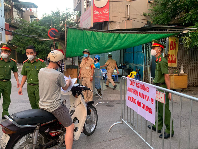 Bảo vệ an toàn các khu vực phong tỏa Văn Chương - Văn Miếu Bảo vệ an toàn các khu vực phong tỏa Văn Chương - Văn Miếu