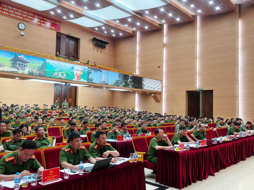 Toàn cảnh hội nghị Toàn cảnh hội nghị