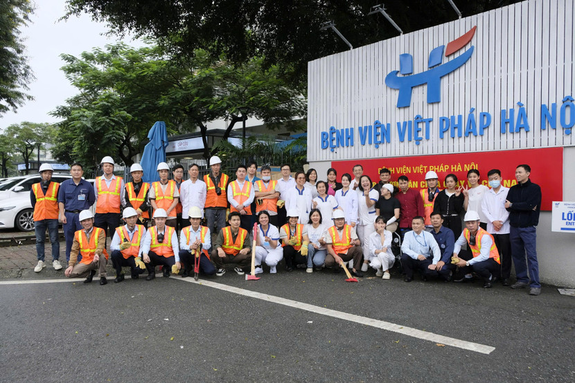 Các lực lượng tham gia diễn tập chụp ảnh lưu niệm