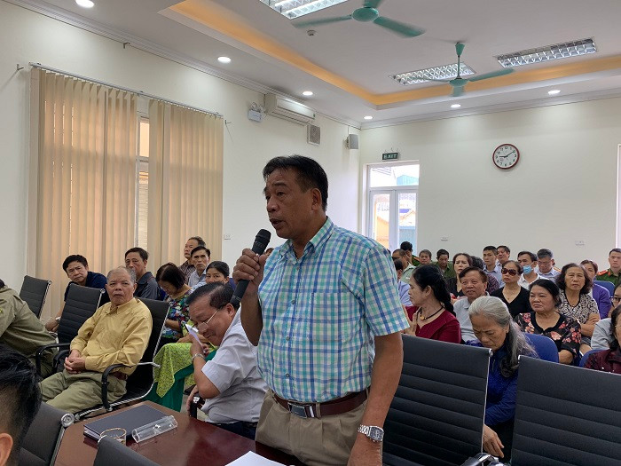 Ông Tống Công Dân (khu dân cư số 2) nêu ý kiến