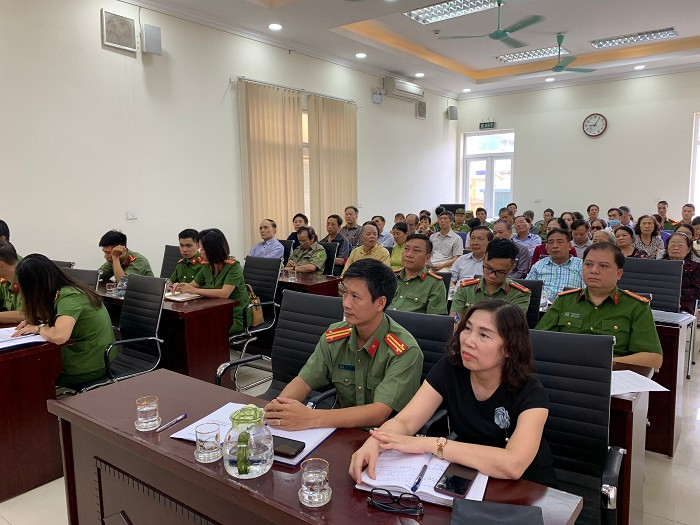 Toàn cảnh hội nghị