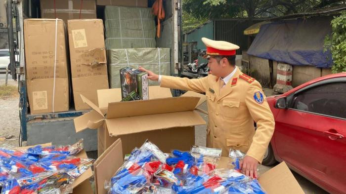 Số lượng lớn đồ chơi trẻ em nhập lậu