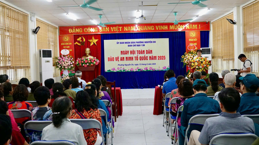 Toàn cảnh ngày hội toàn dân bảo vệ an ninh Tổ quốc phường Nguyễn Du Toàn cảnh ngày hội toàn dân bảo vệ an ninh Tổ quốc phường Nguyễn Du