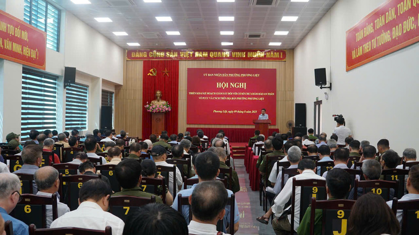 Toàn cảnh hội nghị Toàn cảnh hội nghị