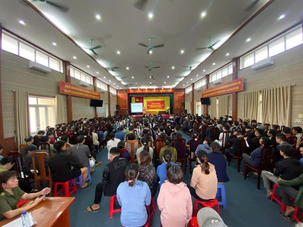 Hội nghị tuyên truyền an toàn PCCC cho nhân dân Hội nghị tuyên truyền an toàn PCCC cho nhân dân