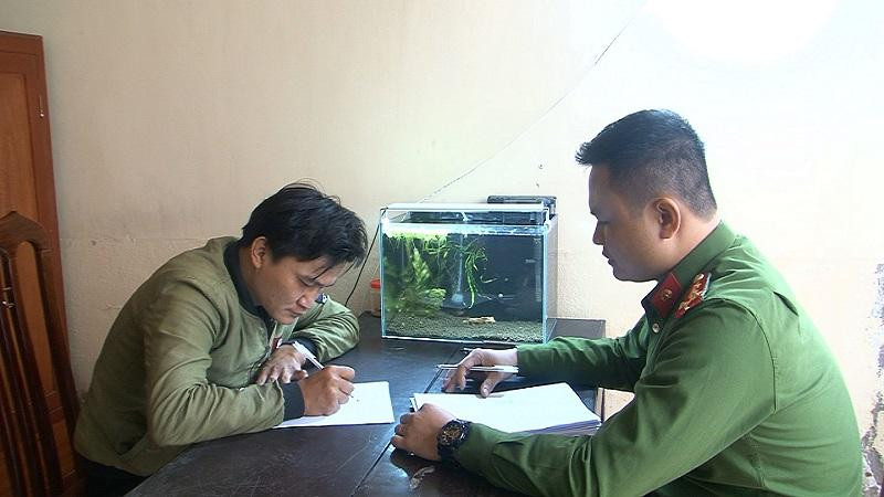 Đối tượng Phạm Văn Bình bị bắt giữ Đối tượng Phạm Văn Bình bị bắt giữ