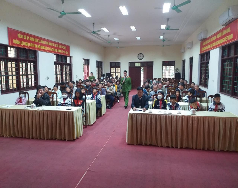 Tuyên truyền PCCC cho nhân dân xã Đồng Trúc Tuyên truyền PCCC cho nhân dân xã Đồng Trúc