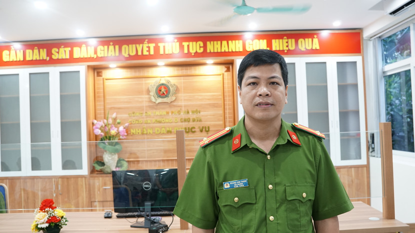 Trung tá Hoàng Văn Thành – Phó trưởng Công an phường Ô Chợ Dừa bày tỏ quyết tâm của toàn đơn vị Trung tá Hoàng Văn Thành – Phó trưởng Công an phường Ô Chợ Dừa bày tỏ quyết tâm của toàn đơn vị