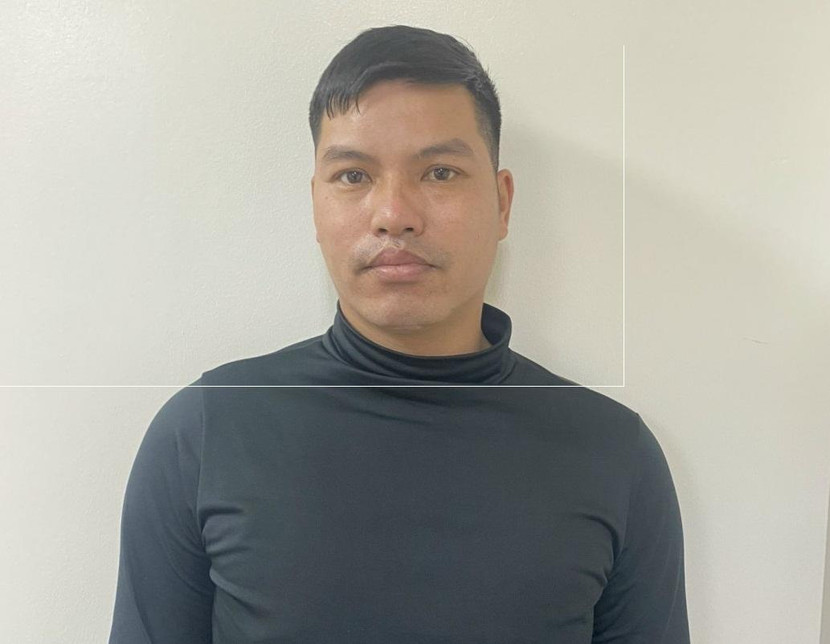 Đối tượng Nguyễn Mạnh Thắng ra đầu thú