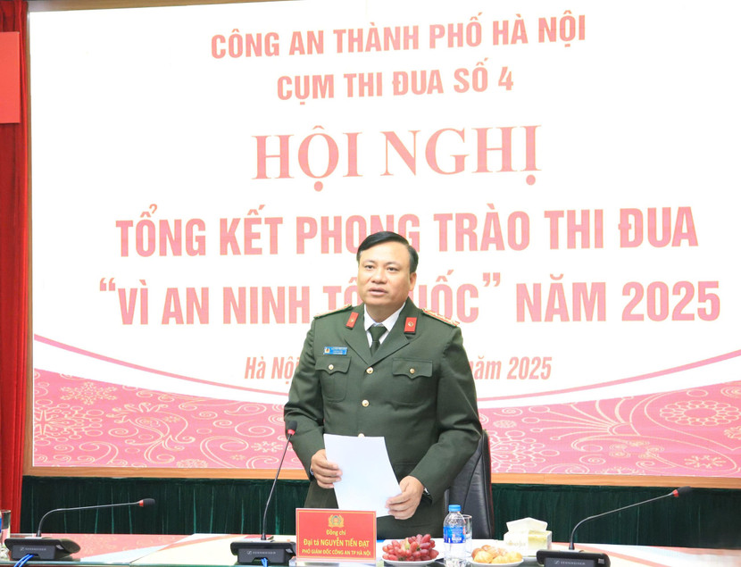 Đại tá Nguyễn Tiến Đạt - Phó Giám đốc CATP phát biểu kết luận hội nghị Đại tá Nguyễn Tiến Đạt - Phó Giám đốc CATP phát biểu kết luận hội nghị