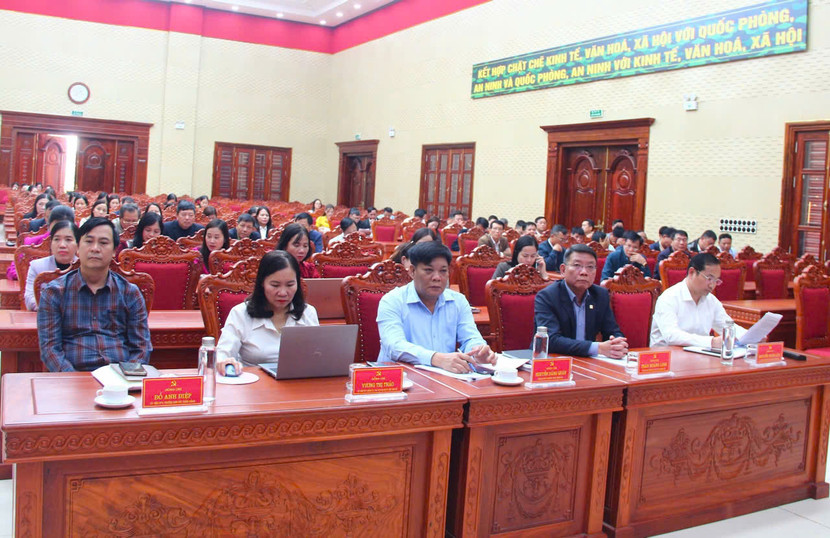 Tổ chức hội nghị triển khai kế hoạch kiểm điểm, đánh giá, xếp loại chất lượng đối với tổ chức Đảng, đảng viên và tập thể, cá nhân cán bộ lãnh đạo, quản lý năm 2025