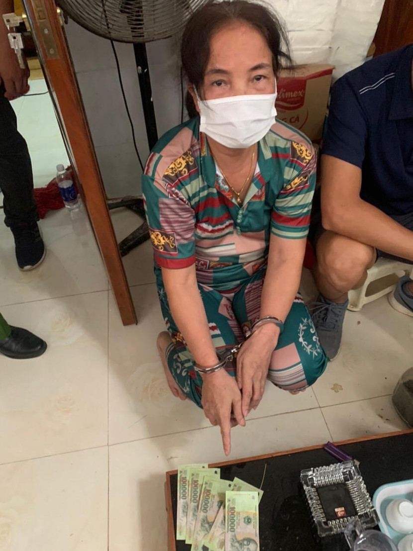 Đối tượng Nguyễn Thị Loan bị bắt giữ