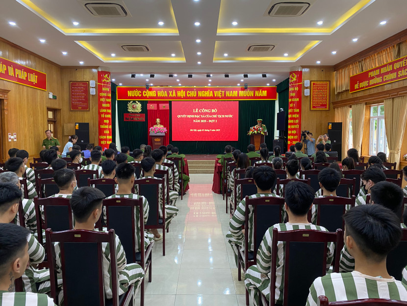 176 phạm nhân tại các trại tạm giam thuộc CATP được đặc xá trong đợt này