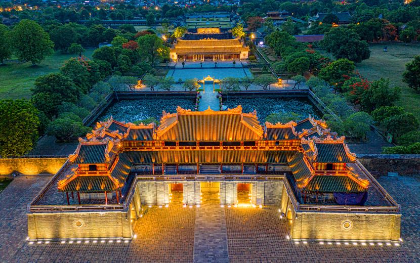 Hình ảnh Ngọ môn Huế được giới thiệu tại triển lãm - ảnh Lê Khánh