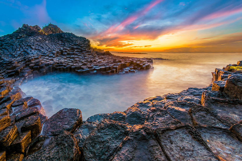 Hình ảnh Gành đá đĩa được giới thiệu tại triển lãm