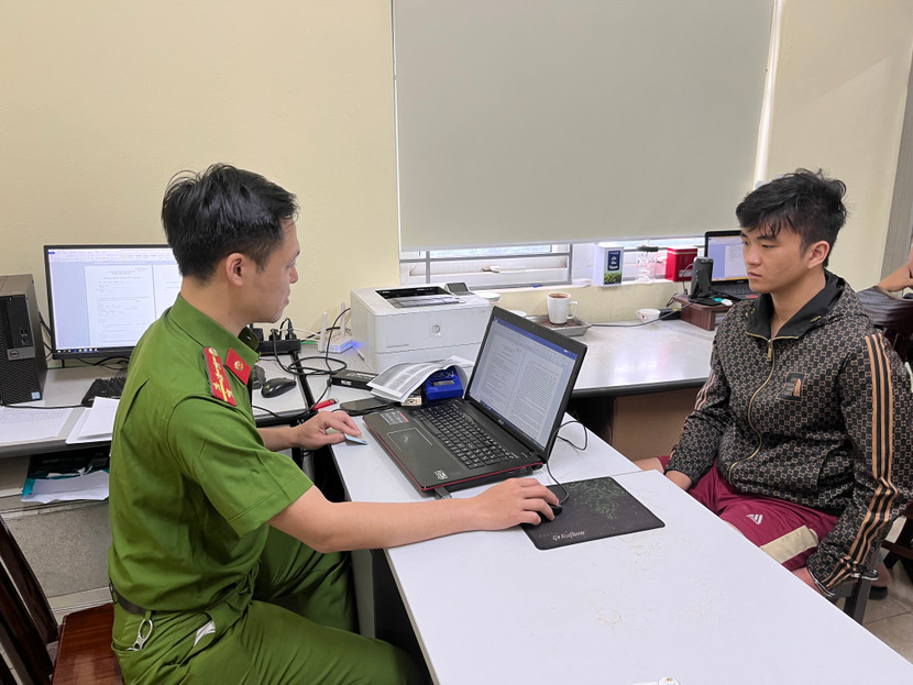 Cơ quan Công an lấy lời khai của Nguyễn Đức Anh Cơ quan Công an lấy lời khai của Nguyễn Đức Anh