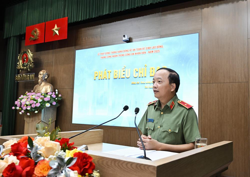 Thứ trưởng Đặng Hồng Đức phát biểu tại buổi Lễ