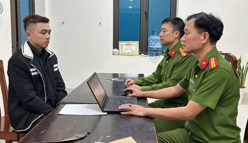 Cơ quan điều tra lấy lời khai của đối tượng trong vụ việc