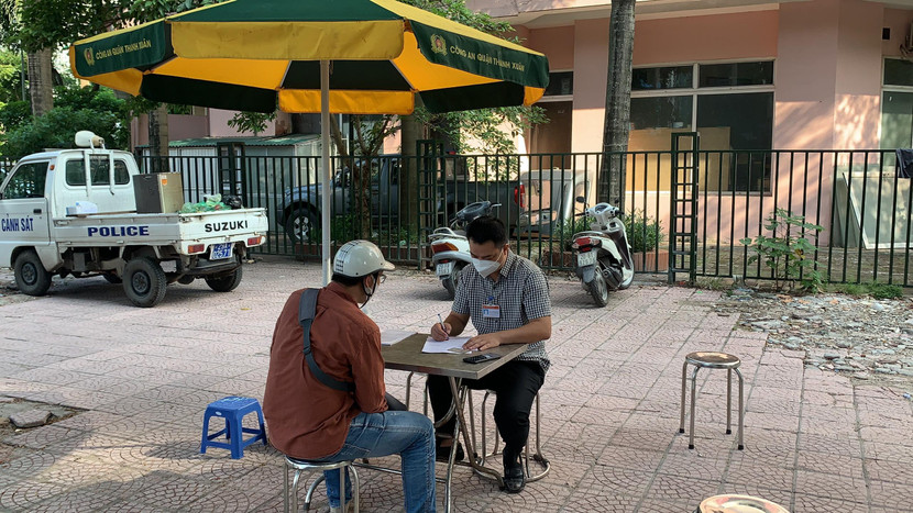 Mỗi trường hợp ra khỏi nhà vì mục đích không thiết yếu bị xử phạt 2 triệu đồng