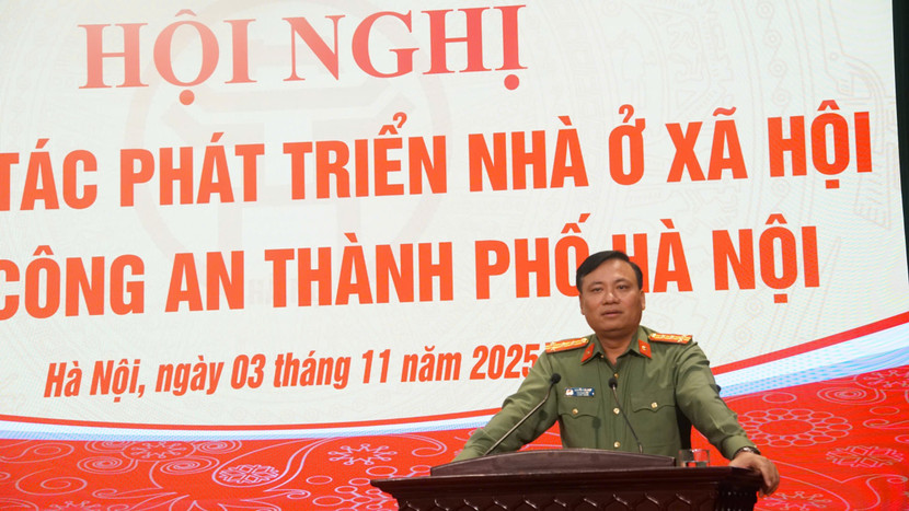 Đại tá Nguyễn Tiến Đạt, Phó Giám đốc CATP Hà Nội phát biểu khai mạc hội nghị