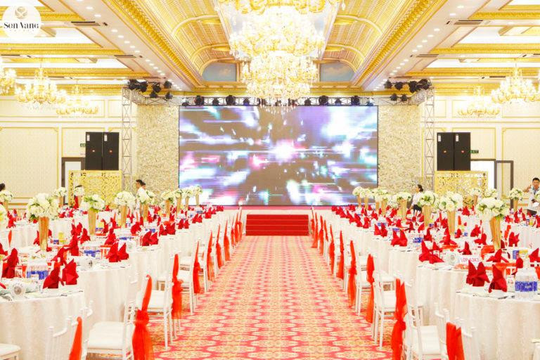 Đặt tiệc cưới Đặt tiệc cưới