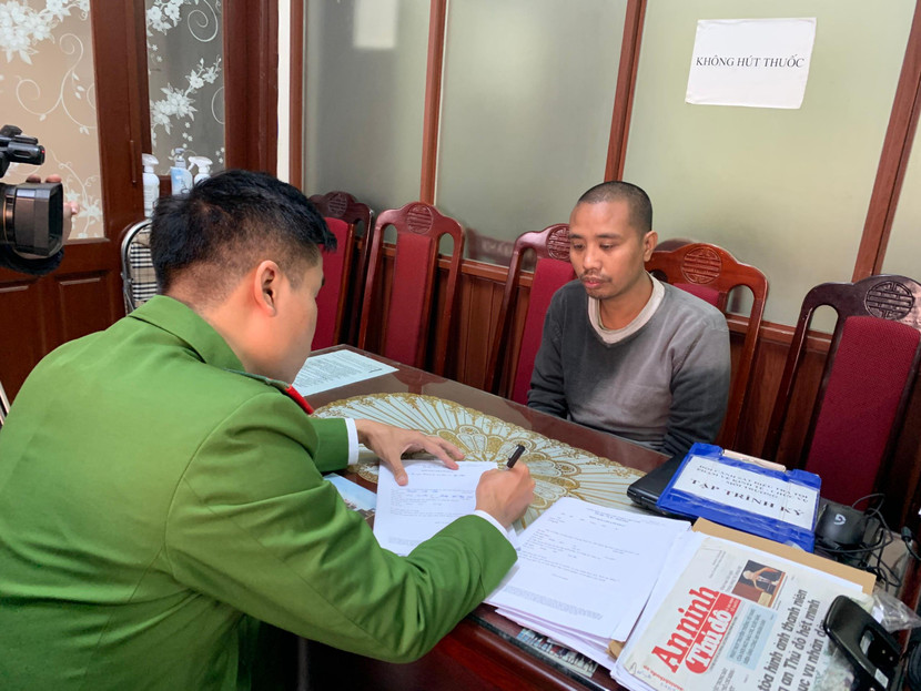 Cơ quan điều tra làm việc với Nguyễn Văn Nam Cơ quan điều tra làm việc với Nguyễn Văn Nam