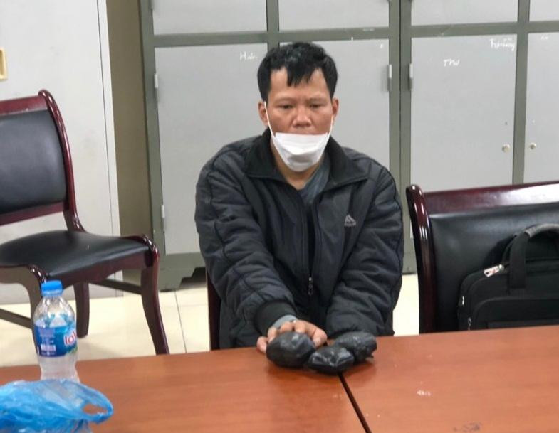 Đối tượng Nguyễn Thiện Ngôn bị bắt giữ Đối tượng Nguyễn Thiện Ngôn bị bắt giữ