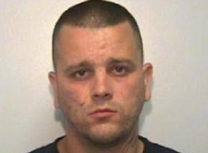 Richard Thomas (27 tuổi) Richard Thomas (27 tuổi)