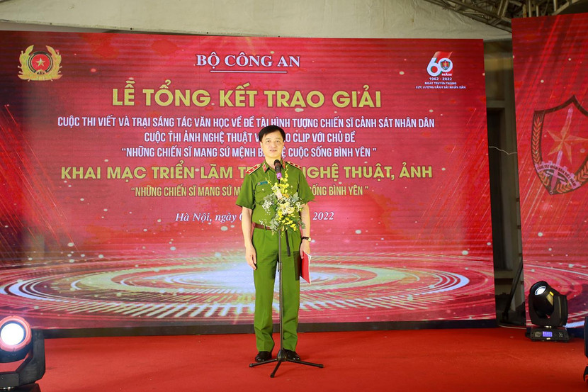 Trung tướng Nguyễn Duy Ngọc, Ủy viên Trung ương Đảng, Thứ trưởng Bộ Công an phát biểu tại buổi lễ