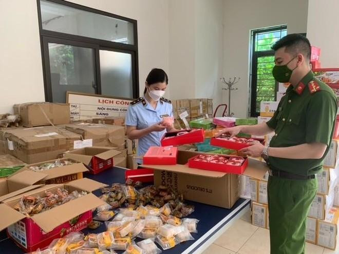 Lực lượng chức năng kiểm tra xử ý nhiều vi phạm liên quan hoạt động buôn lậu, gian lận thương mại, hàng giả