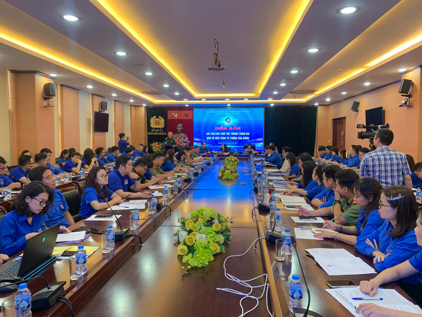 Diễn đàn “Vai trò của Tuổi trẻ trong tham gia bảo vệ nền tảng tư tưởng của Đảng” Diễn đàn “Vai trò của Tuổi trẻ trong tham gia bảo vệ nền tảng tư tưởng của Đảng”